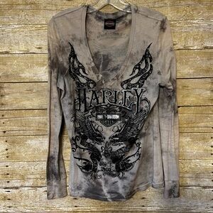 Harley Davidson long sleeve tshirt small or medium; design is velvet